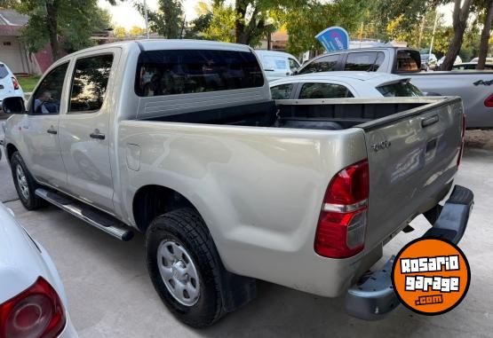 Camionetas - Toyota HILUX 2.5 TDI 2015 Diesel 190000Km - En Venta