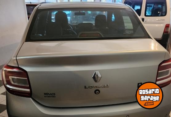Autos - Renault Logan 2022 GNC 92000Km - En Venta