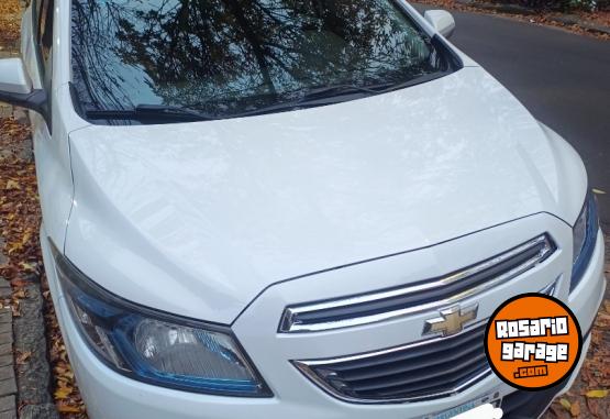 Autos - Chevrolet Onix LTZ 2015 Nafta 127000Km - En Venta