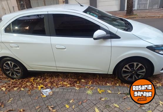 Autos - Chevrolet Onix LTZ 2015 Nafta 127000Km - En Venta