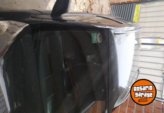 Autos - Volkswagen Suran 2009 GNC 200Km - En Venta