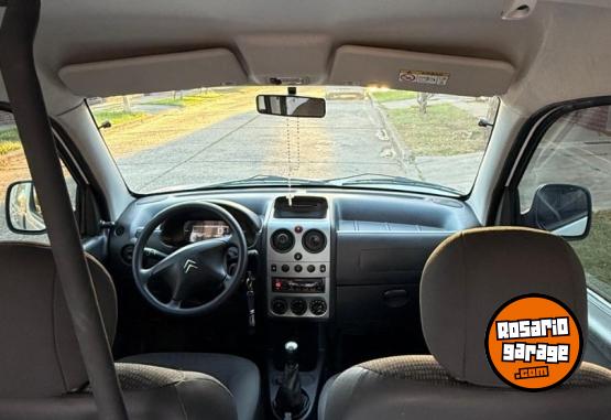 Utilitarios - Citroen Berlingo 2023 Nafta 30000Km - En Venta