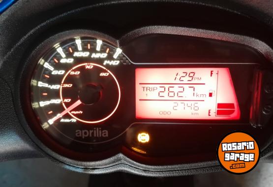 Motos - Aprilia SR 160 2023 Nafta 2750Km - En Venta