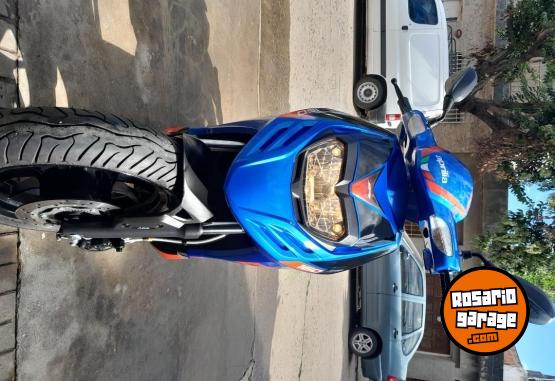 Motos - Aprilia SR 160 2023 Nafta 2750Km - En Venta