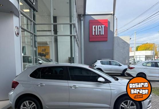 Autos - Volkswagen VOLKSWAGEN POLO TRENDLINE 2020 Nafta 81400Km - En Venta