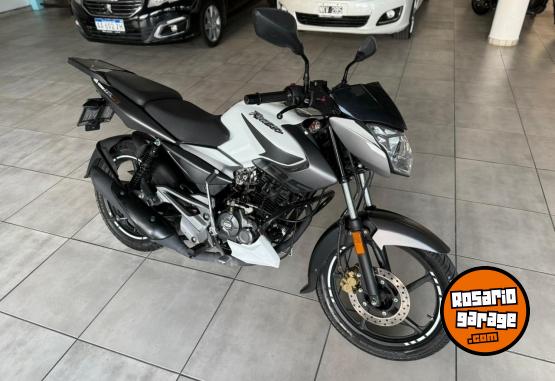 Motos - Bajaj NS 125 2023 Nafta 11000Km - En Venta