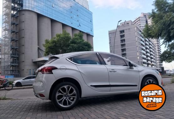 Autos - DS DS4 2013 Nafta 120000Km - En Venta
