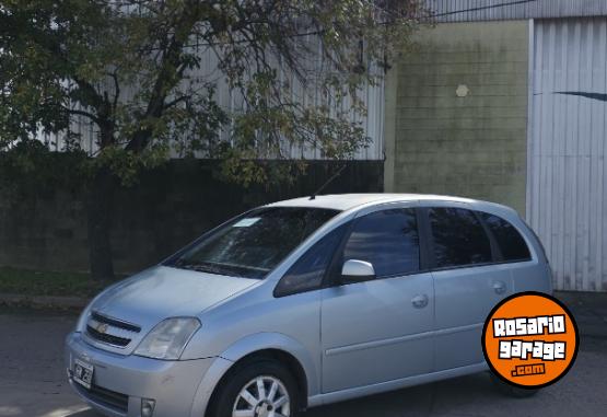 Autos - Chevrolet Meriva GLS automatica 2010 Nafta 140000Km - En Venta