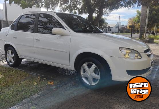 Autos - Chevrolet Classic 2016 Nafta 130000Km - En Venta