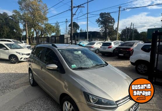 Autos - Volkswagen SURAN 1.6 TRENDLINE 2016 Nafta  - En Venta