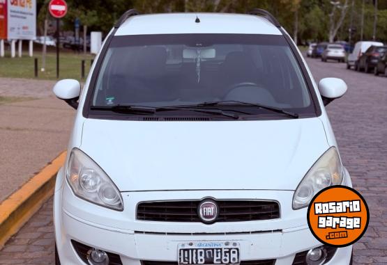 Autos - Fiat Fiat idea esessen 1.6 2012 Nafta 159000Km - En Venta