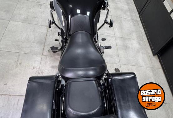 Motos - Triumph ROCKET III ROADSTER 2011 Nafta 22000Km - En Venta