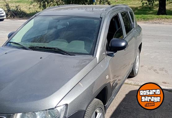 Camionetas - Jeep Compass 2012 Nafta 110000Km - En Venta