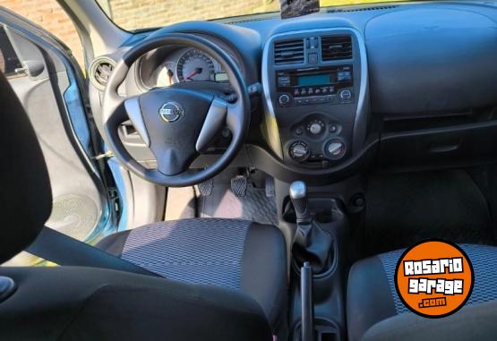 Autos - Nissan March 2017 Nafta 123000Km - En Venta
