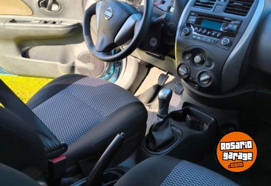 Autos - Nissan March 2017 Nafta 123000Km - En Venta