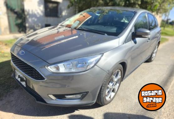 Autos - Ford Focus se plus 2015 Nafta 85000Km - En Venta