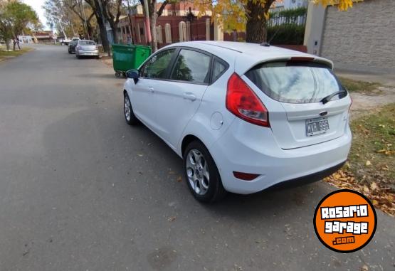 Autos - Ford Fiesta 2013 Nafta 144000Km - En Venta