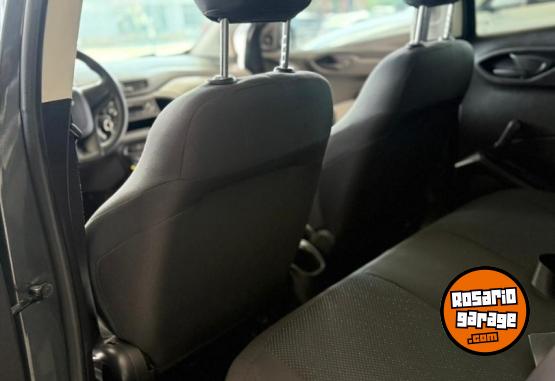 Autos - Chevrolet Prisma Joy 2017 Nafta 102000Km - En Venta