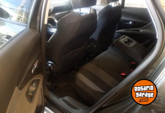 Autos - Peugeot 3008 2018 Nafta 96000Km - En Venta