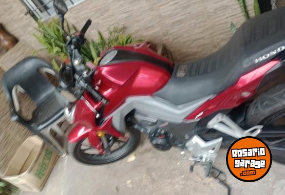 Motos - Honda Cv 190 2018 Nafta 47000Km - En Venta