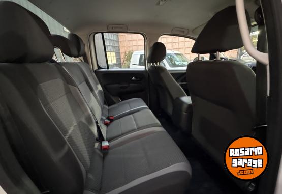 Camionetas - Volkswagen AMAROK 2021 Diesel 200000Km - En Venta