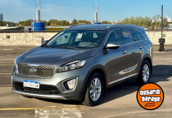 Camionetas - Kia Sorento EX 2017 Nafta 65000Km - En Venta