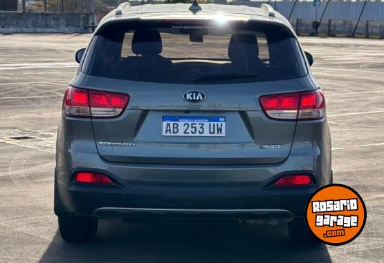 Camionetas - Kia Sorento EX 2017 Nafta 65000Km - En Venta