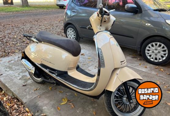 Motos - Beta Tempo 2025 Nafta 4000Km - En Venta