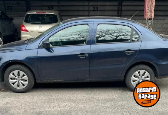 Autos - Volkswagen Voyage 2015 Nafta 103000Km - En Venta