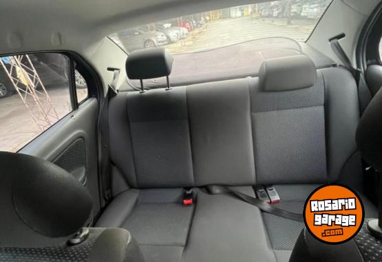 Autos - Volkswagen Voyage 2015 Nafta 103000Km - En Venta