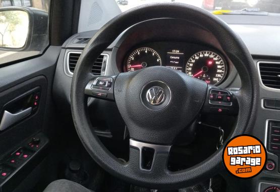 Autos - Volkswagen Suran Trendline 1.6 2014 Nafta 180000Km - En Venta
