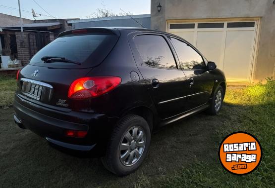 Autos - Peugeot 207 compact XS 2011 Diesel 140000Km - En Venta