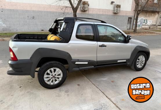 Camionetas - Fiat Strada 2013 GNC 177000Km - En Venta