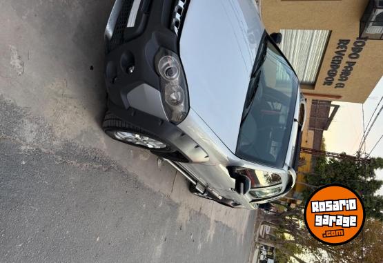 Camionetas - Fiat Strada 2013 GNC 177000Km - En Venta