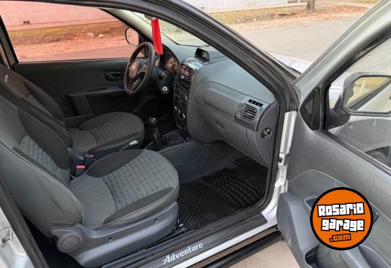 Camionetas - Fiat Strada 2013 GNC 177000Km - En Venta