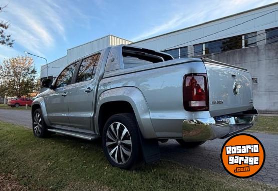 Camionetas - Volkswagen Amarok v6 extreme 2023 Diesel 36000Km - En Venta