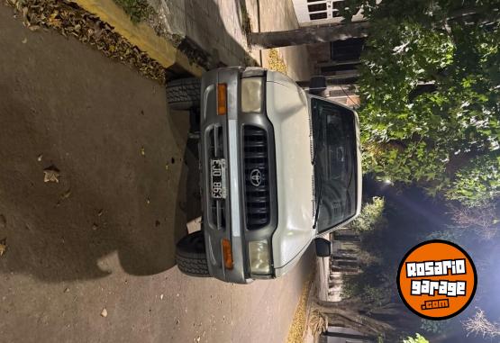 Autos - Toyota 3.0 2004 2004 Diesel 200000Km - En Venta