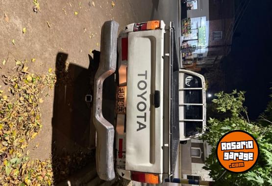 Autos - Toyota 3.0 2004 2004 Diesel 200000Km - En Venta