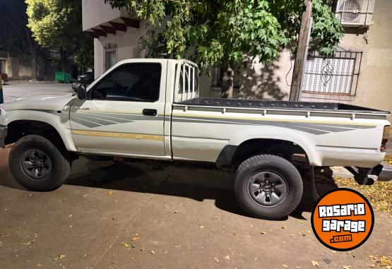 Autos - Toyota 3.0 2004 2004 Diesel 200000Km - En Venta