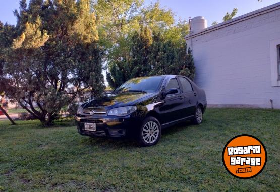 Autos - Fiat Siena 2013 GNC 390000Km - En Venta