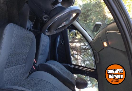 Autos - Fiat Siena 2013 GNC 390000Km - En Venta