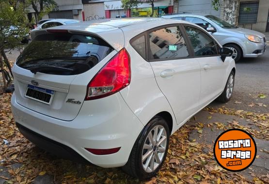 Autos - Ford Fiesta SE 2018 Nafta 104000Km - En Venta