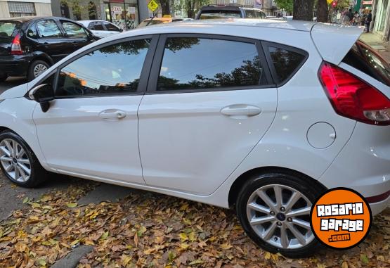 Autos - Ford Fiesta SE 2018 Nafta 104000Km - En Venta