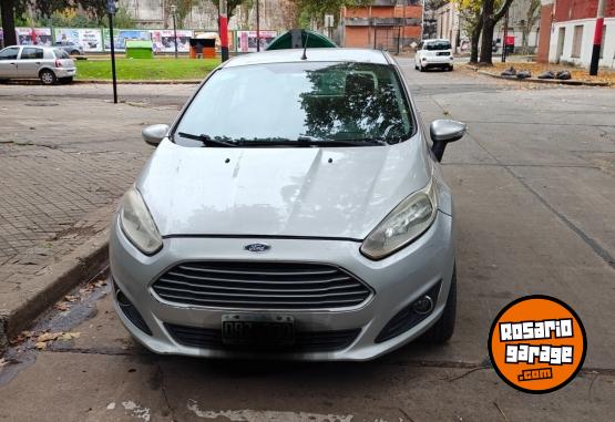 Autos - Ford Fiesta 2015 GNC 139000Km - En Venta