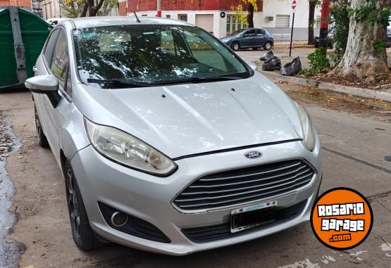 Autos - Ford Fiesta 2015 GNC 139000Km - En Venta