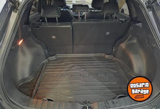 Autos - Toyota Corolla cross seg 2022 Nafta 69000Km - En Venta