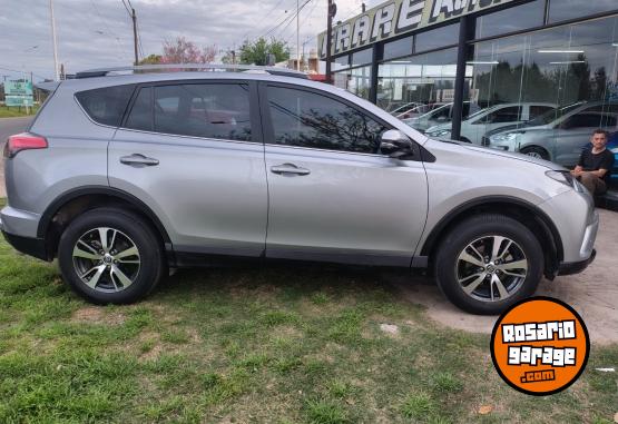 Camionetas - Toyota Rav4 2.0vx tope de gama 2019 Nafta 112000Km - En Venta