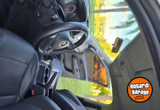 Camionetas - Volkswagen Amarok 2018 Diesel 124000Km - En Venta