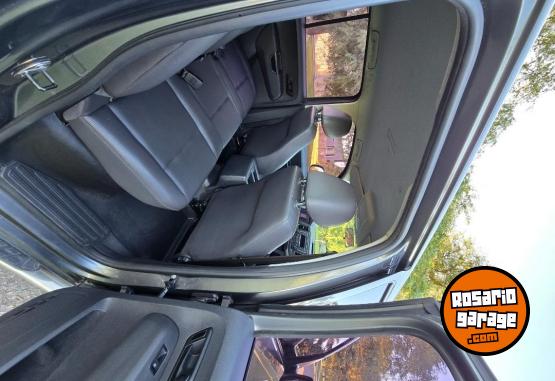 Camionetas - Volkswagen Amarok 2018 Diesel 124000Km - En Venta