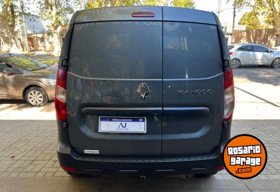 Autos - Renault Kangoo 2023 Nafta 141000Km - En Venta